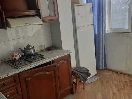 2 otaqlı köhnə tikili - 9-cu mikrorayon q. - 65 m²