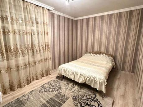 3 otaqlı köhnə tikili - Xətai r. - 70 m²