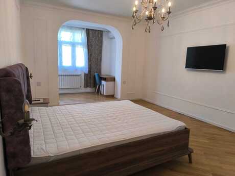 3-комн. вторичка - м. Низами - 95 м²