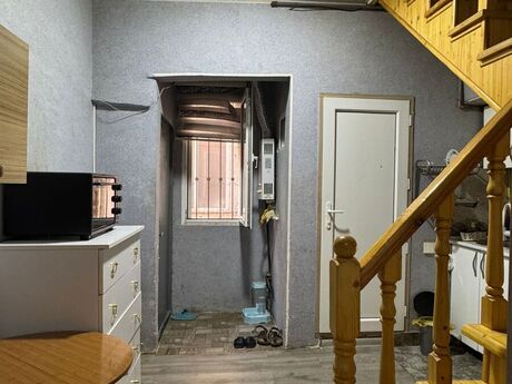 3 otaqlı köhnə tikili - Sahil m. - 50 m²