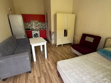 1 otaqlı yeni tikili - İnşaatçılar m. - 40 m²