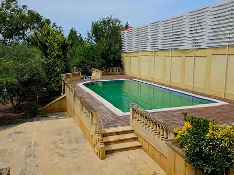 6 otaqlı həyət evi/bağ evi - Novxanı q. - 400 m²