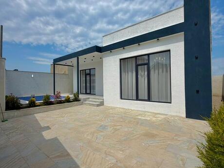 4 otaqlı həyət evi/bağ evi - Şüvəlan q. - 130 m²