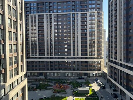 4 otaqlı yeni tikili - Şah İsmayıl Xətai m. - 165 m²