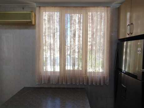 2 otaqlı köhnə tikili - 3-cü mikrorayon q. - 70 m²