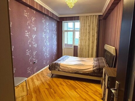 2 otaqlı yeni tikili - İnşaatçılar m. - 75 m²