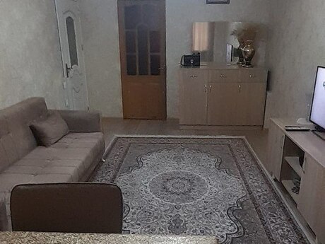 2 otaqlı köhnə tikili - Xalqlar Dostluğu m. - 55 m²
