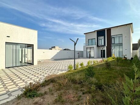 6 otaqlı həyət evi/bağ evi - Mərdəkan q. - 370 m²