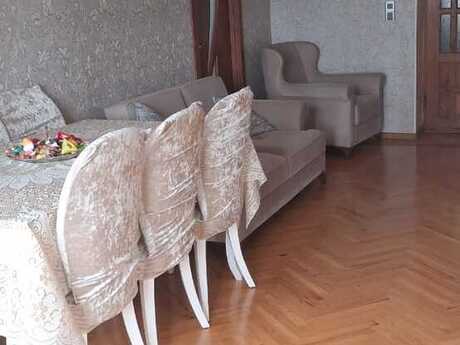 4 otaqlı köhnə tikili - Nizami m. - 90 m²