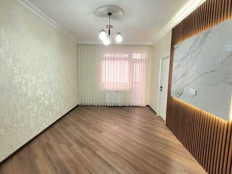 2 otaqlı köhnə tikili - Azadlıq Prospekti m. - 50 m²