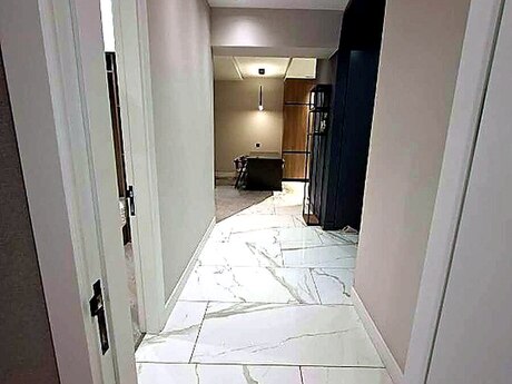 3 otaqlı yeni tikili - Şah İsmayıl Xətai m. - 125 m²