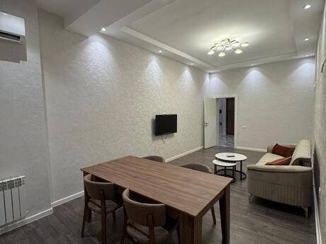 2 otaqlı yeni tikili - 28 May m. - 80 m²
