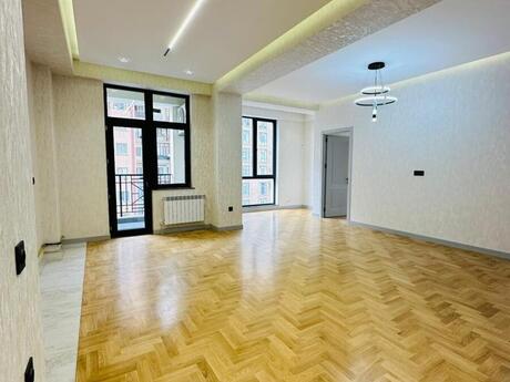 4-комн. новостройка - м. Гянджлик - 120 м²