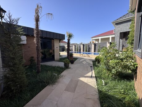 4 otaqlı həyət evi/bağ evi - Mərdəkan q. - 200 m²
