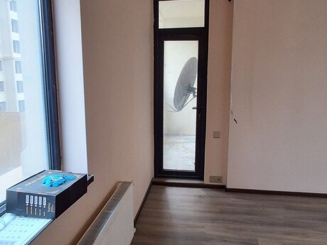 3 otaqlı yeni tikili - Nəsimi r. - 122 m²