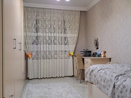 4 otaqlı köhnə tikili - Badamdar q. - 110 m²