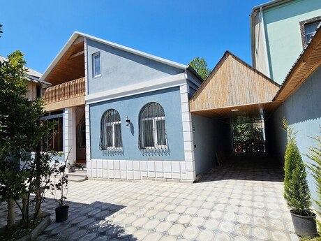 4 otaqlı həyət evi/bağ evi - Nizami r. - 170 m²
