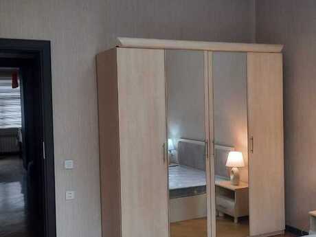 3 otaqlı köhnə tikili - Nizami m. - 86 m²