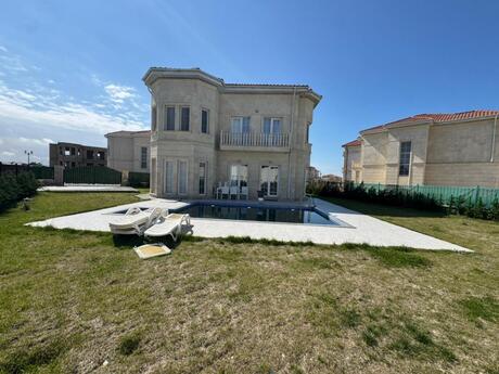 6 otaqlı həyət evi/bağ evi - Sea Breeze q. - 290 m²