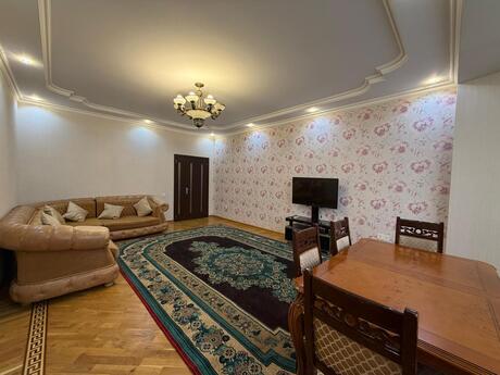 4 otaqlı yeni tikili - Nəriman Nərimanov m. - 165 m²