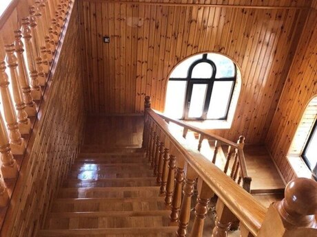 5 otaqlı həyət evi/bağ evi - Yeni Ramana q. - 313 m²