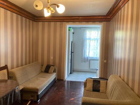 3 otaqlı köhnə tikili - Avtovağzal m. - 65 m²