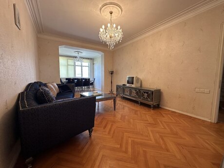 3 otaqlı mənzil, 100 m², Şah İsmayıl Xətai: 270 000 ₼ 5