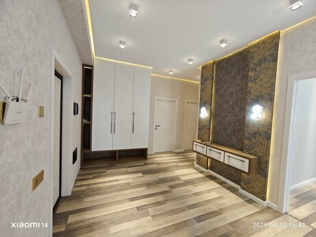 3-комн. новостройка - м. Кара Караев - 148 м²