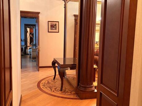 Obyekt - İçəri Şəhər m. - 92.4 m²