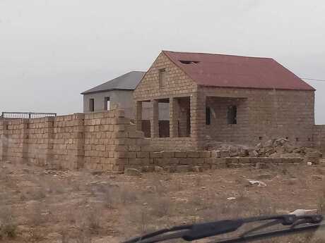 3 otaqlı həyət evi/bağ evi - Türkan q. - 55 m²