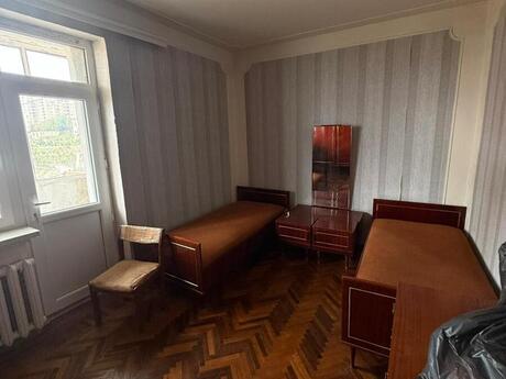 2 otaqlı köhnə tikili - Xətai r. - 60 m²