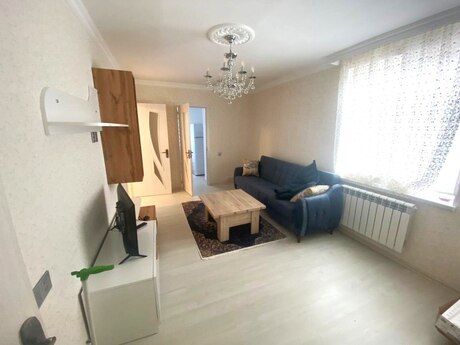 2 otaqlı köhnə tikili - Bayıl q. - 55 m²