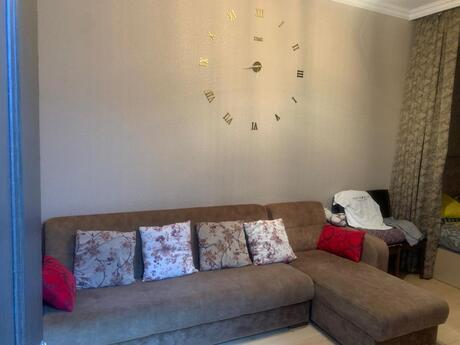 1 otaqlı yeni tikili - Neftçilər m. - 50 m²
