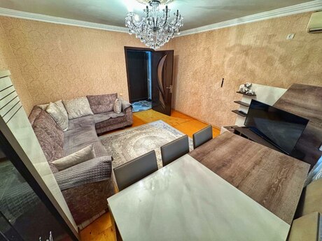 3 otaqlı köhnə tikili - Qara Qarayev m. - 90 m²