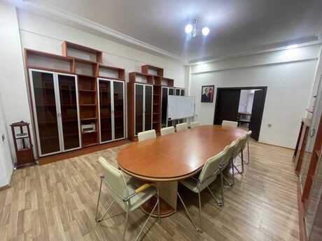 3 otaqlı ofis - Şah İsmayıl Xətai m. - 100 m²