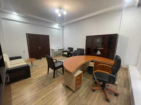 3 otaqlı ofis - Şah İsmayıl Xətai m. - 100 m²