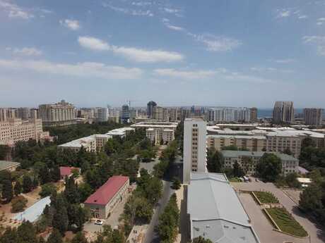 Elmlər Akademiyası m.