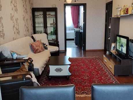 3 otaqlı köhnə tikili - Binəqədi r. - 75 m²
