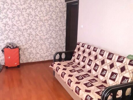 2 otaqlı köhnə tikili - Xətai r. - 50 m²