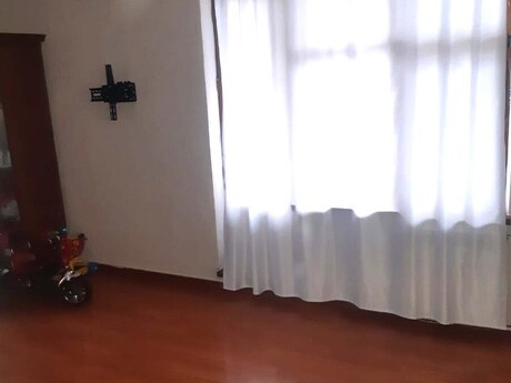 2 otaqlı köhnə tikili - Xətai r. - 50 m²