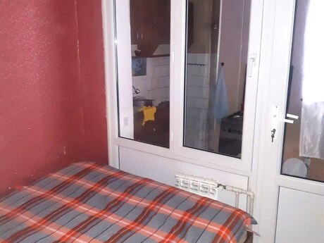 2 otaqlı köhnə tikili - Xətai r. - 50 m²