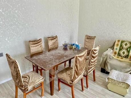 4 otaqlı həyət evi/bağ evi - Şüvəlan q. - 100 m²