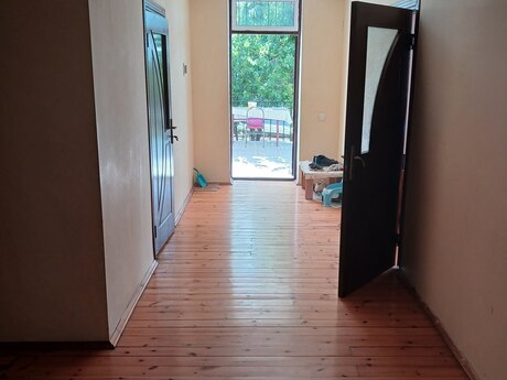 4 otaqlı həyət evi/bağ evi - Şamaxı - 130 m²