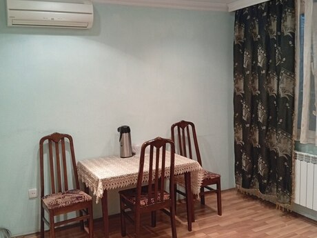1 otaqlı köhnə tikili - Elmlər Akademiyası m. - 50 m²