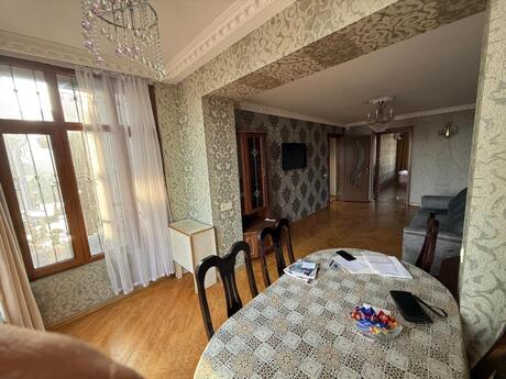 3 otaqlı köhnə tikili - Nizami m. - 75 m²