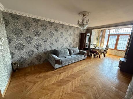 3 otaqlı köhnə tikili - Nizami m. - 75 m²
