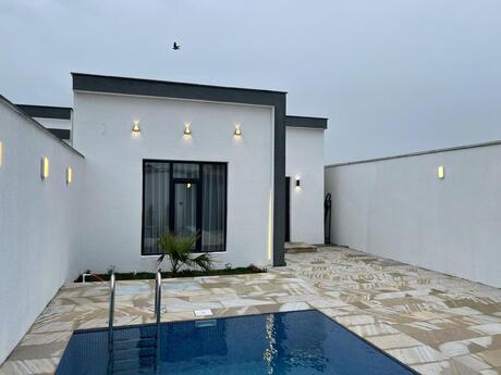 3 otaqlı həyət evi/bağ evi - Şüvəlan q. - 100 m²