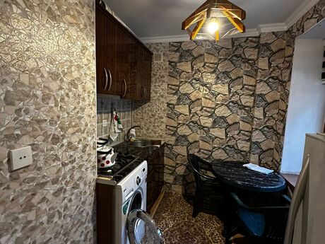 1 otaqlı köhnə tikili - Sahil m. - 35 m²
