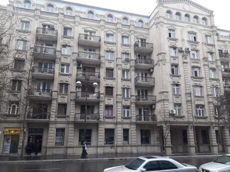 1 otaqlı köhnə tikili - Sahil m. - 35 m²