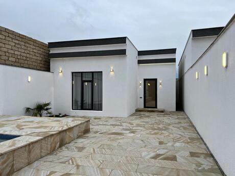 3 otaqlı həyət evi/bağ evi - Şüvəlan q. - 110 m²